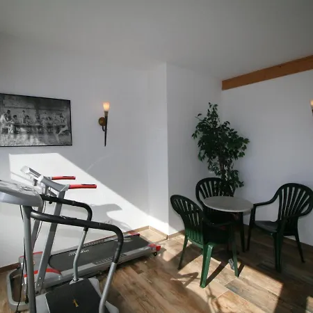 Erzherzog's Apts-zillertal Alpen By Interhome Apartmán Uderns