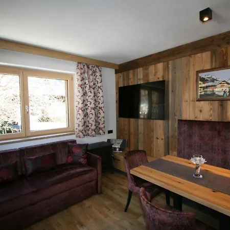 Appartement Erzherzog's Apts-zillertal Alpen By Interhome Uderns